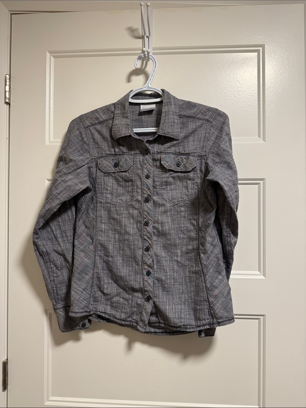 Women's Gray Button-Front Plaid Shirt Blouse